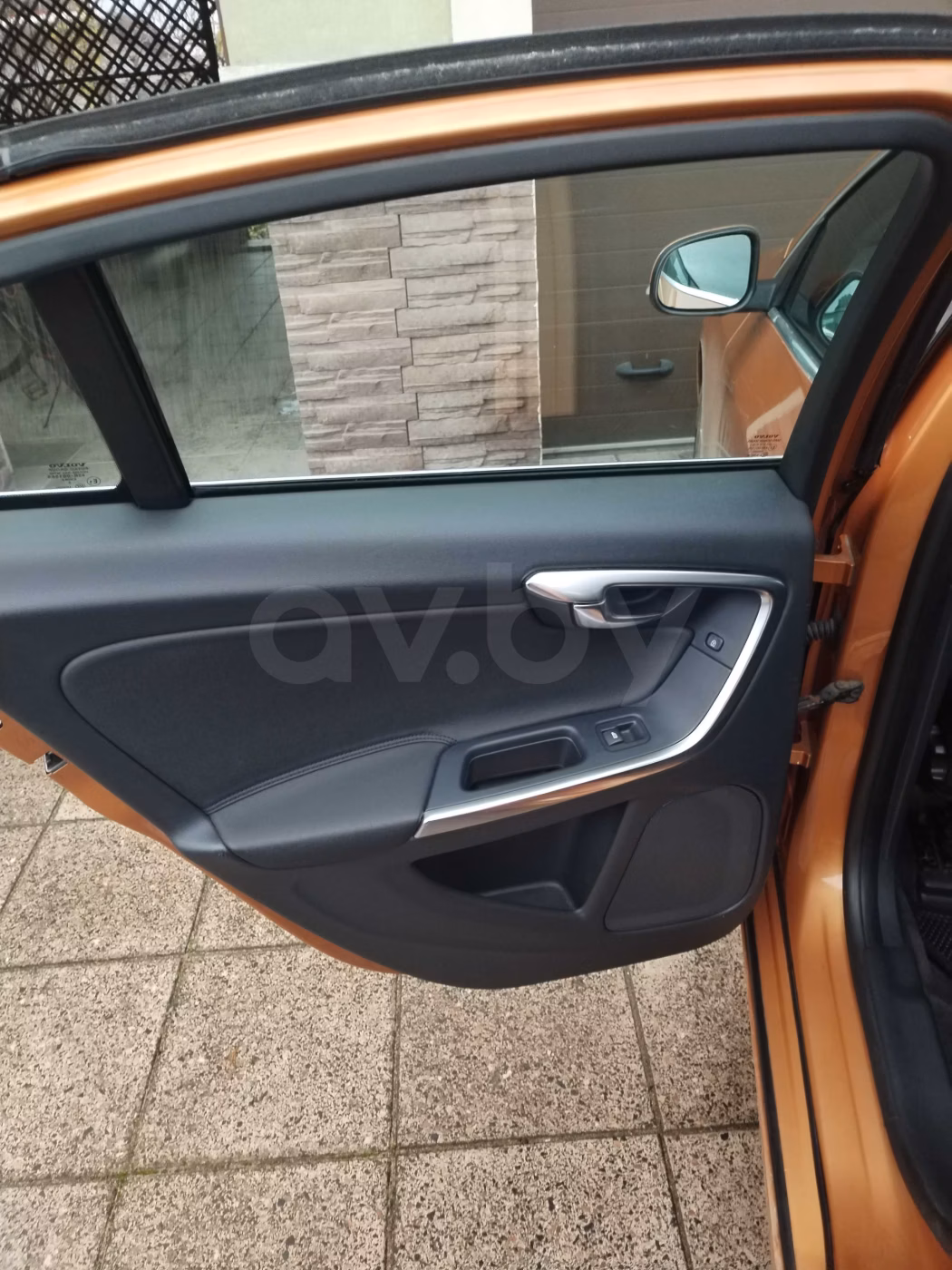 Volvo S60 фото 19