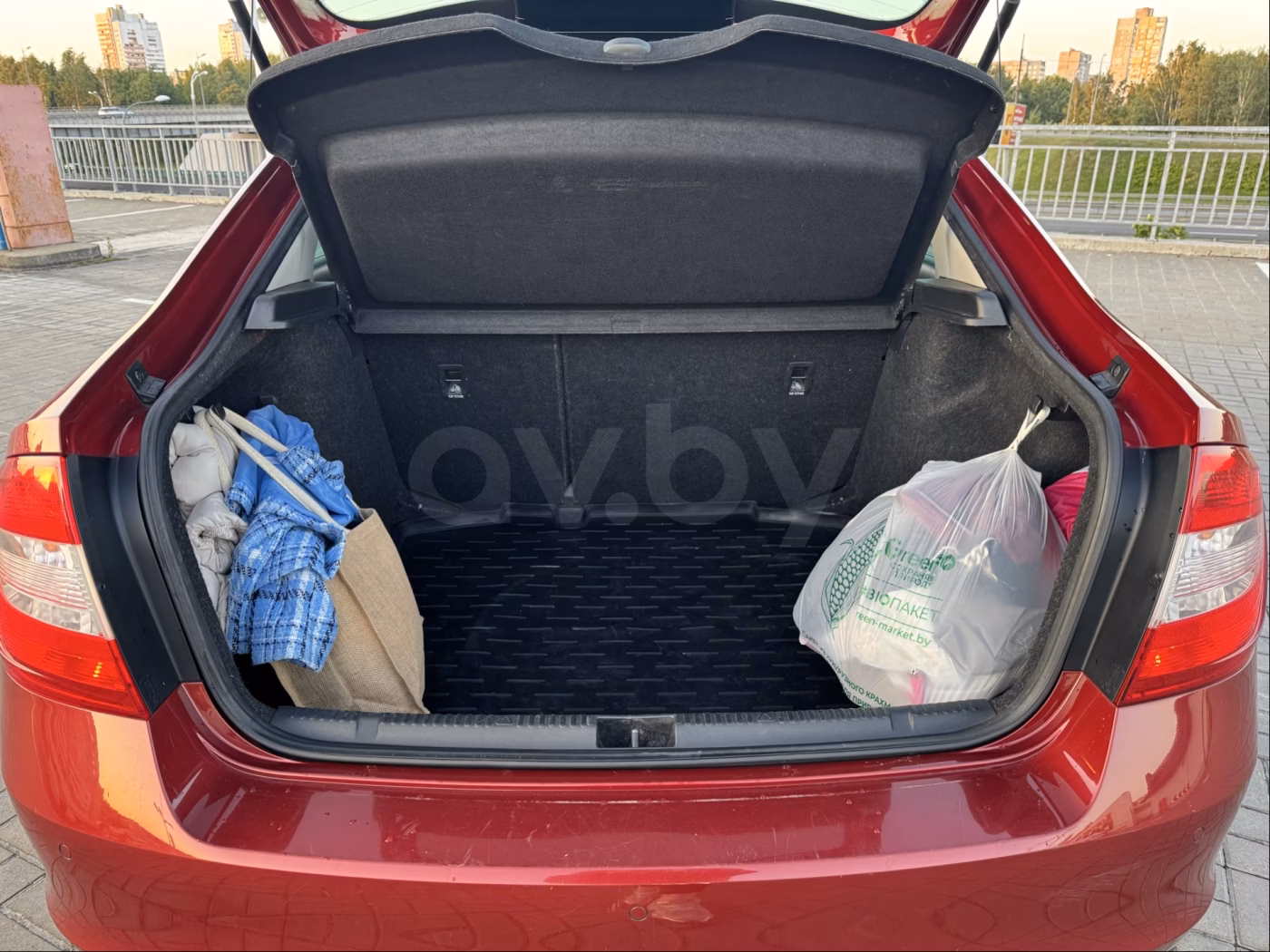 Skoda Rapid фото 2