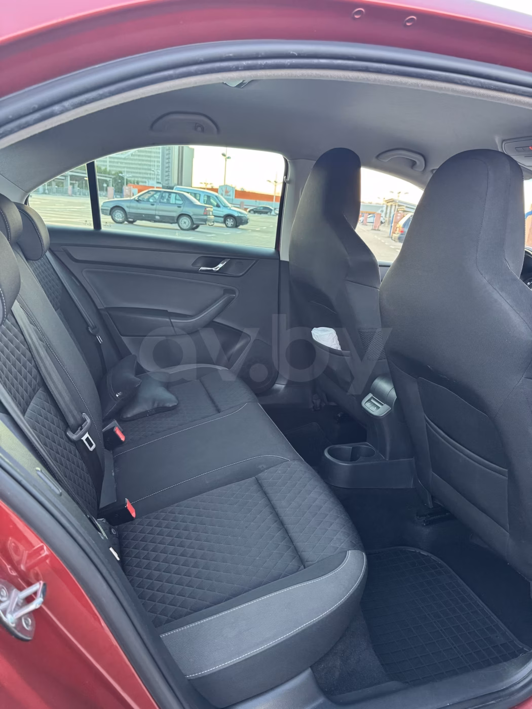 Skoda Rapid фото 5