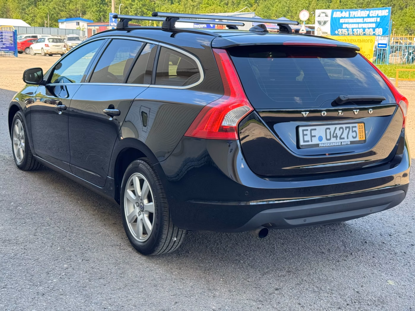 Volvo V60 фото 10