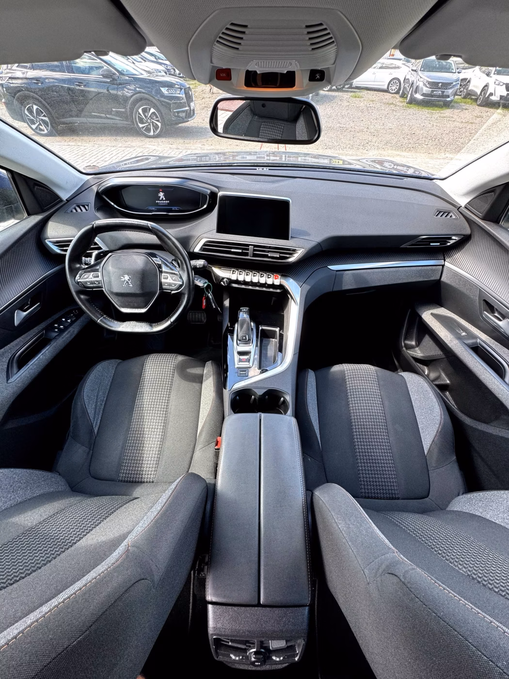 Peugeot 3008 фото 9
