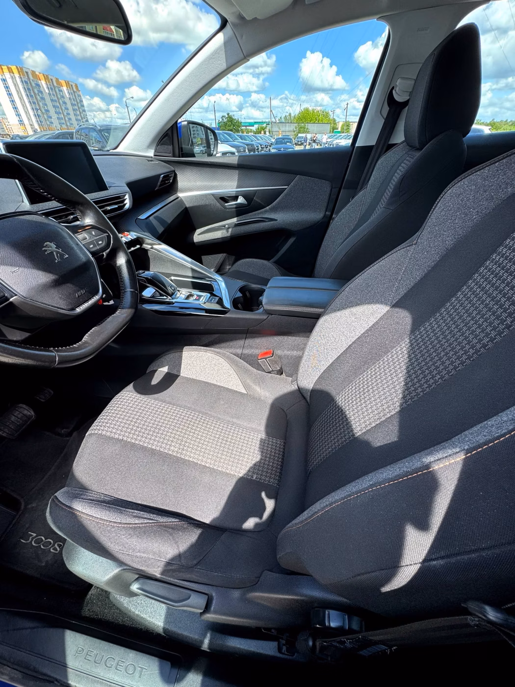 Peugeot 3008 фото 10