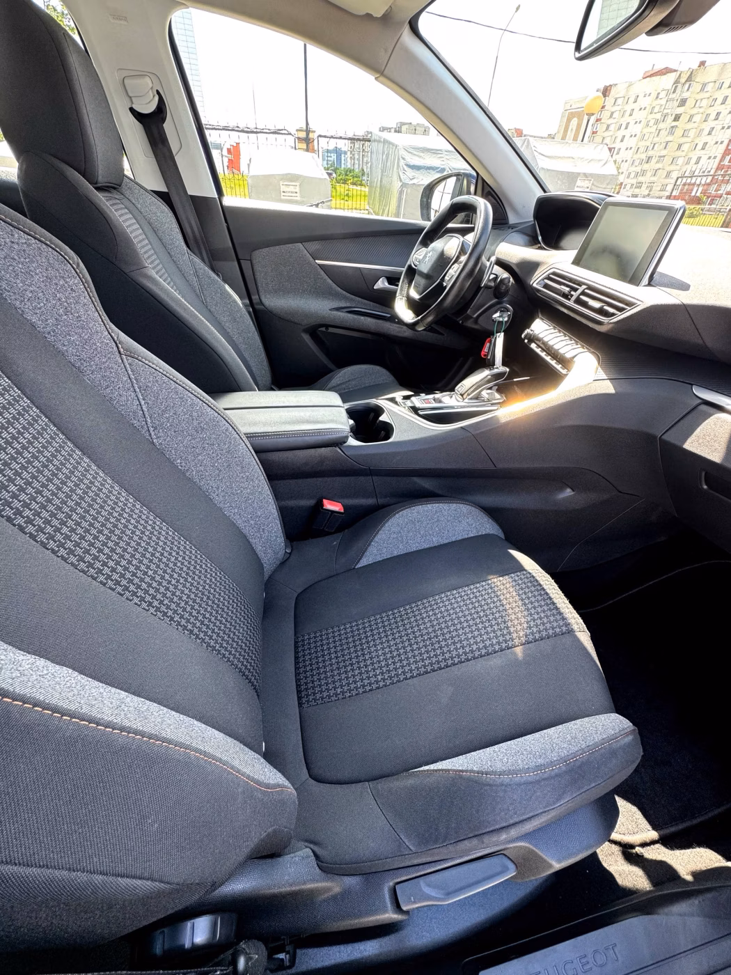 Peugeot 3008 фото 13