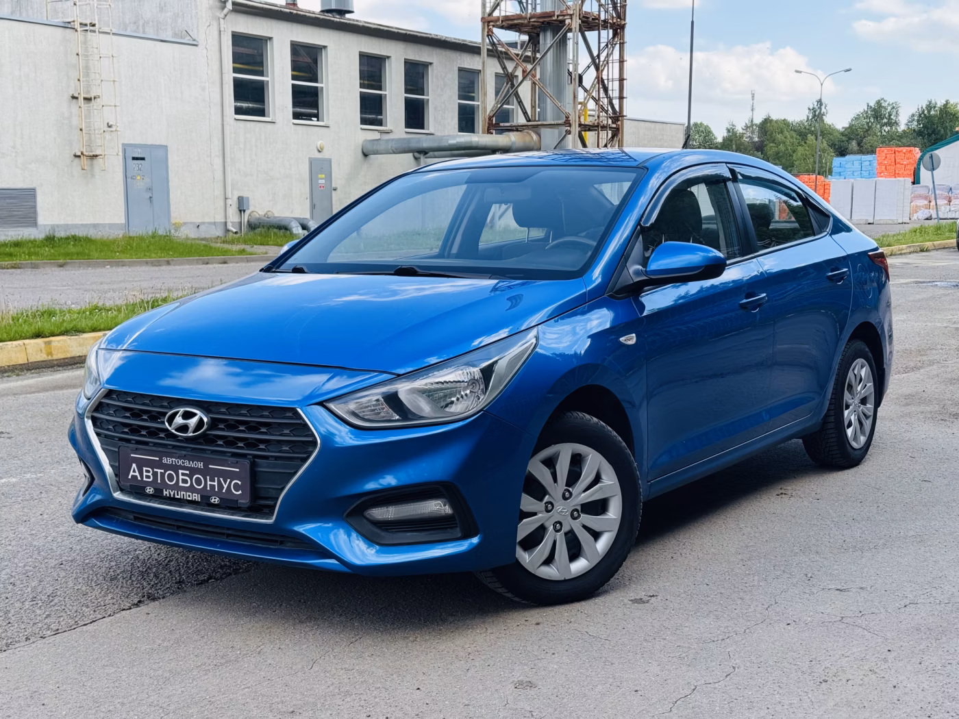 Hyundai Accent фото 2