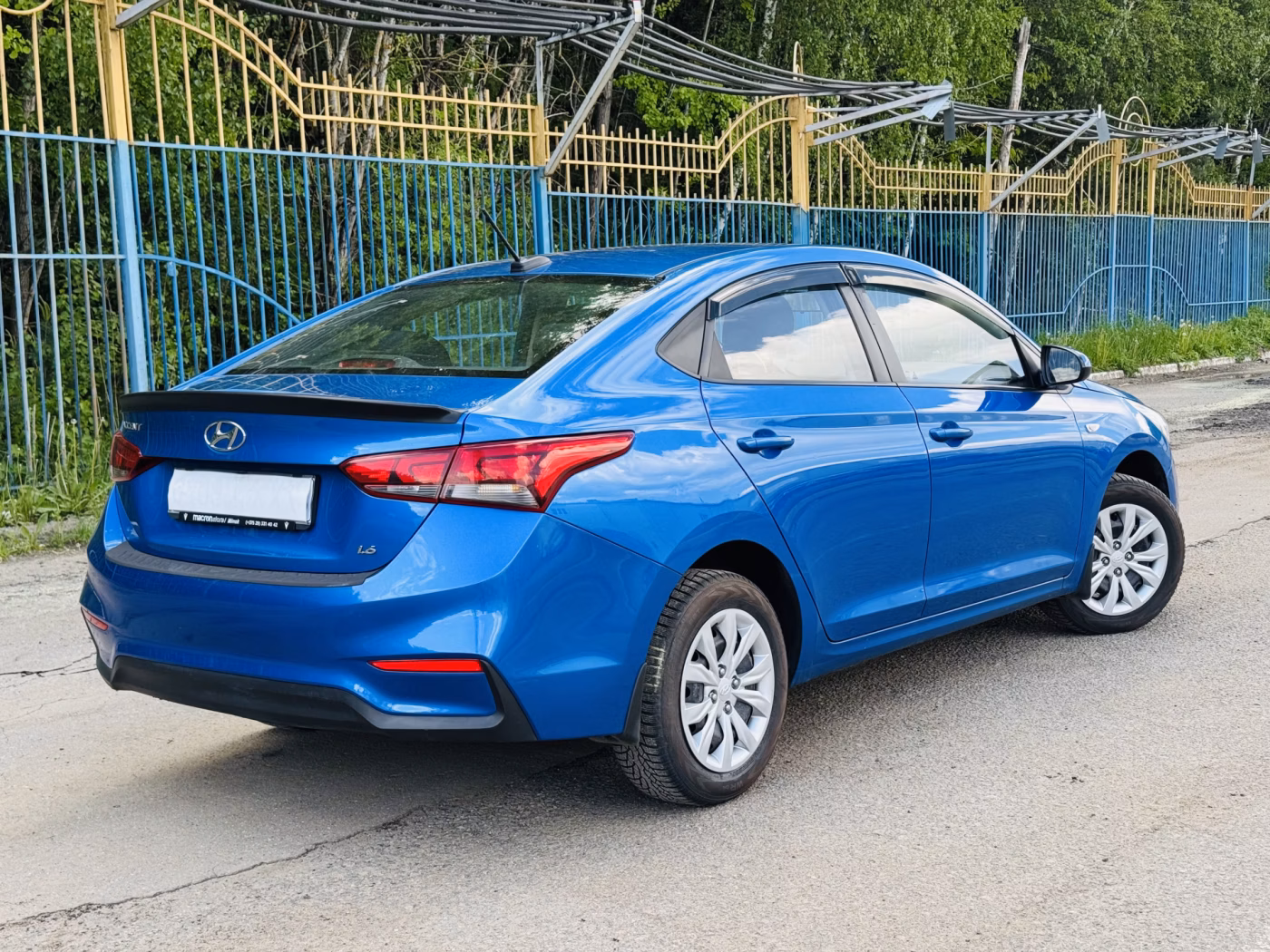 Hyundai Accent фото 4