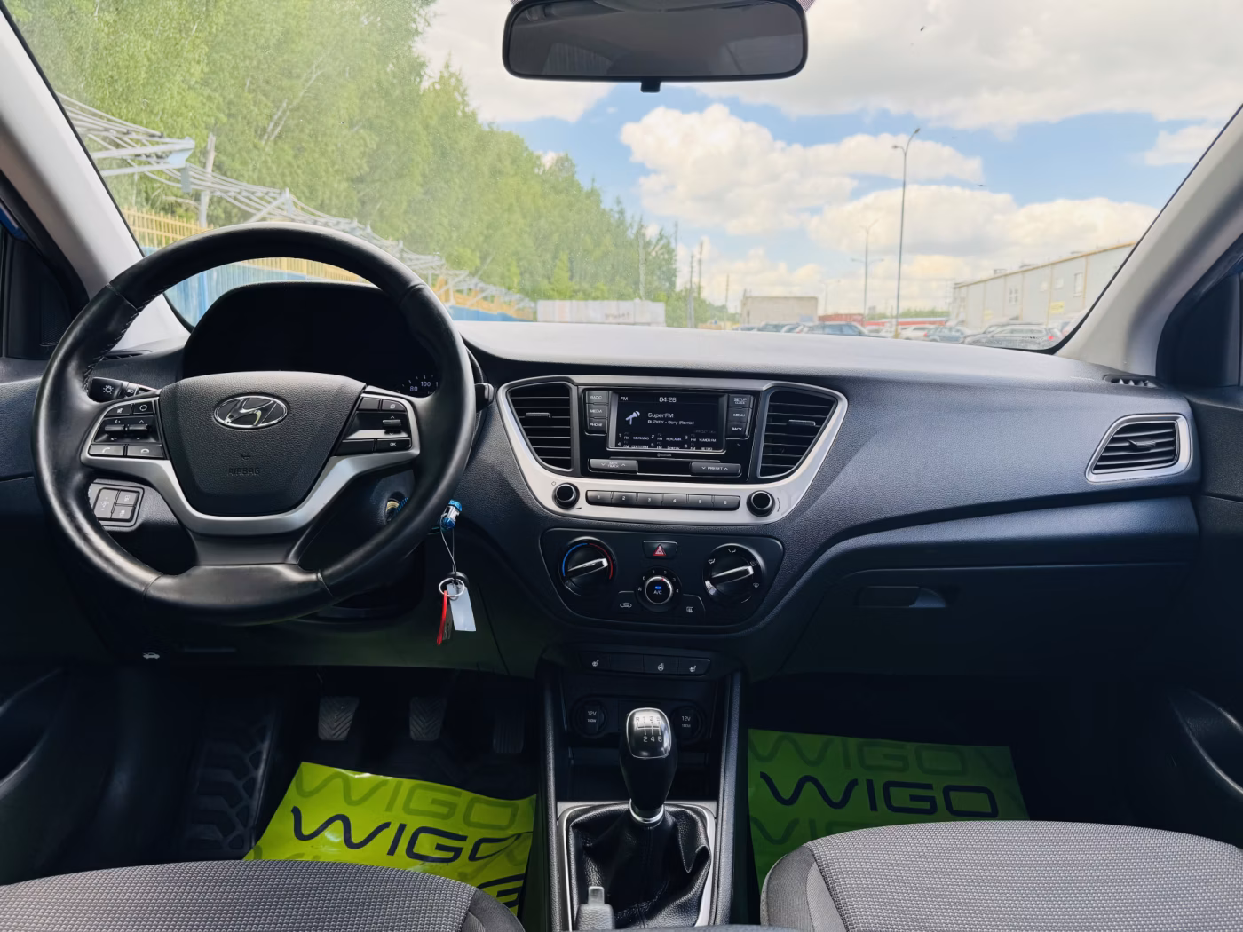 Hyundai Accent фото 9