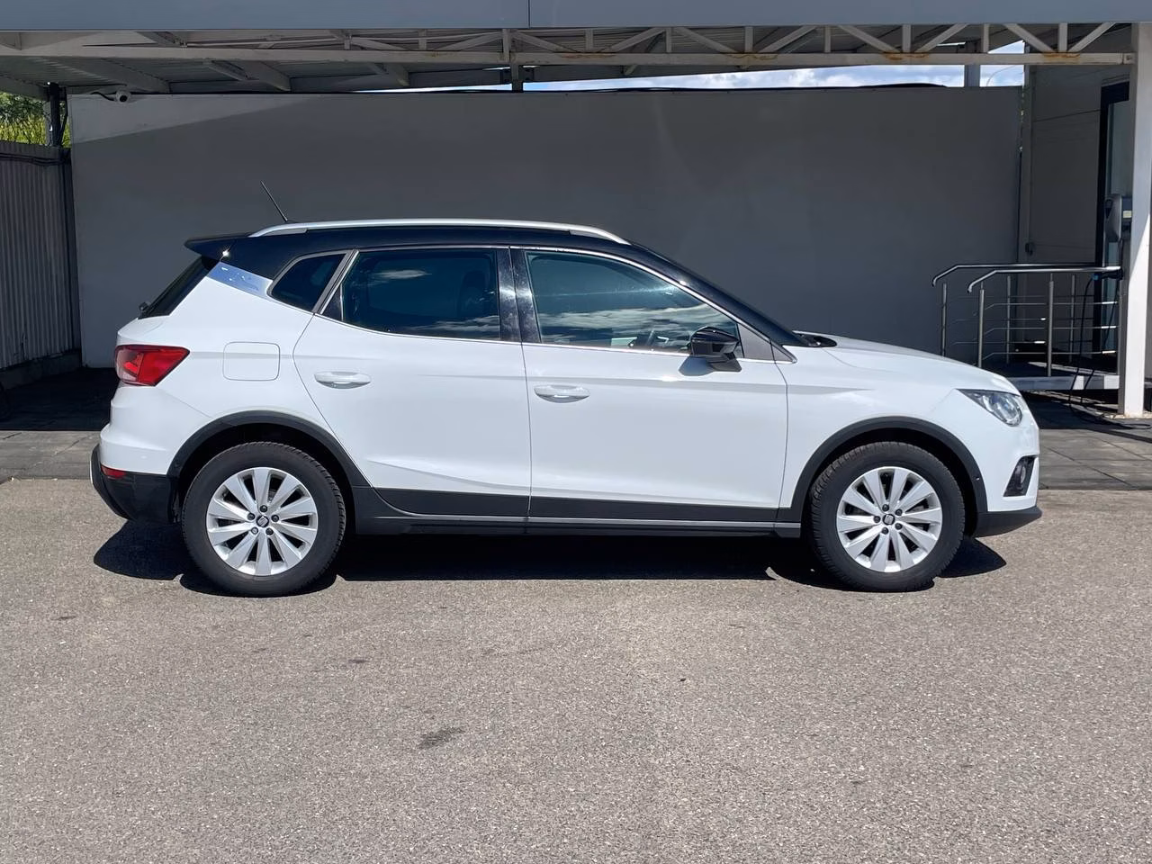 SEAT Arona фото 4