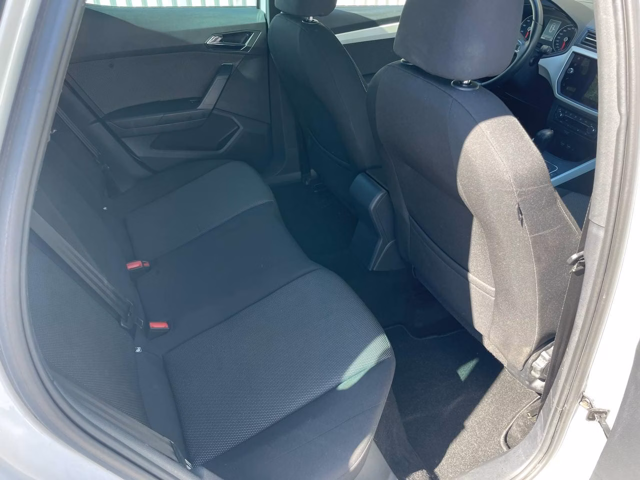 SEAT Arona фото 18