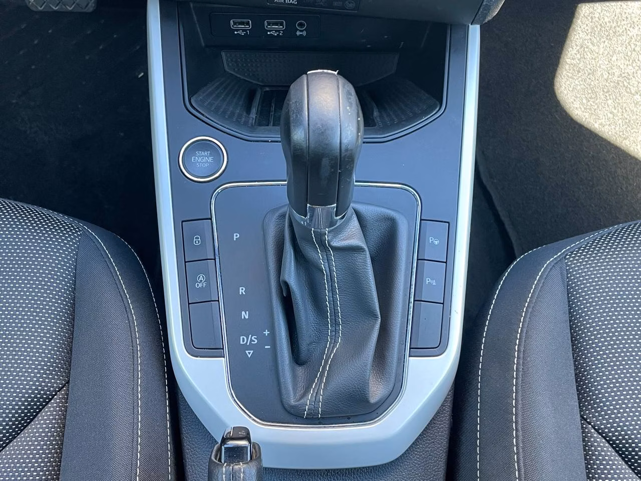 SEAT Arona фото 21