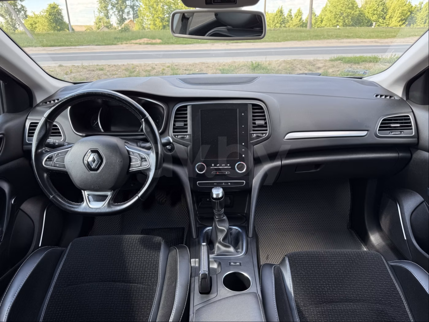 Renault Megane фото 6