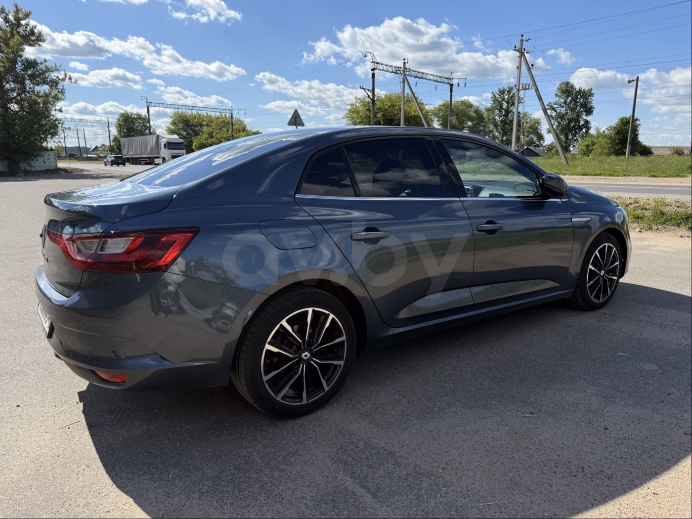 Renault Megane фото 3