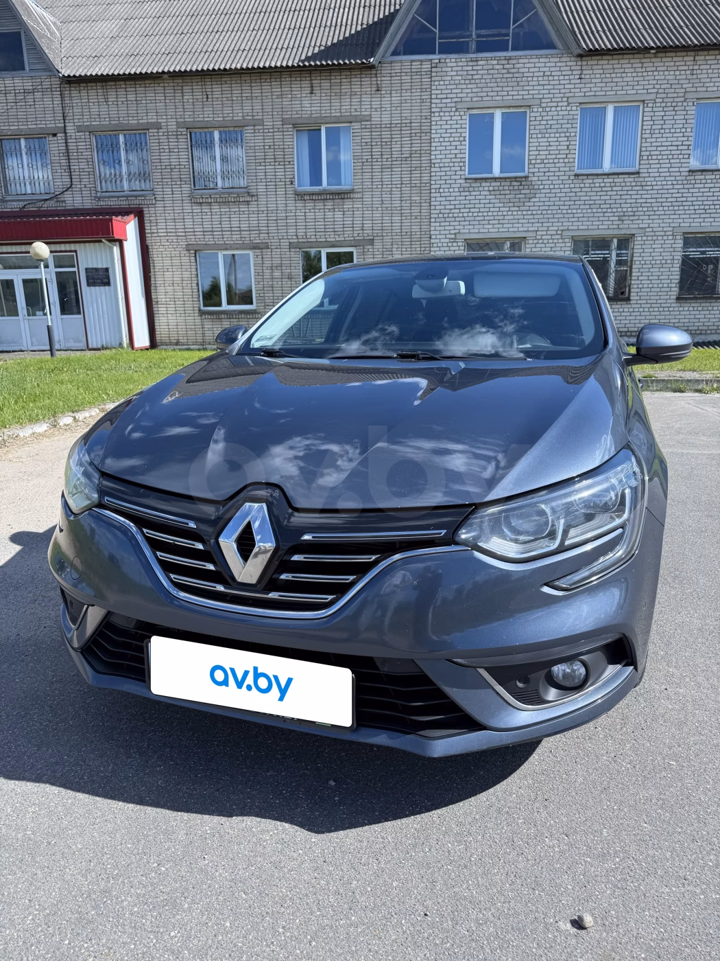 Renault Megane фото 2