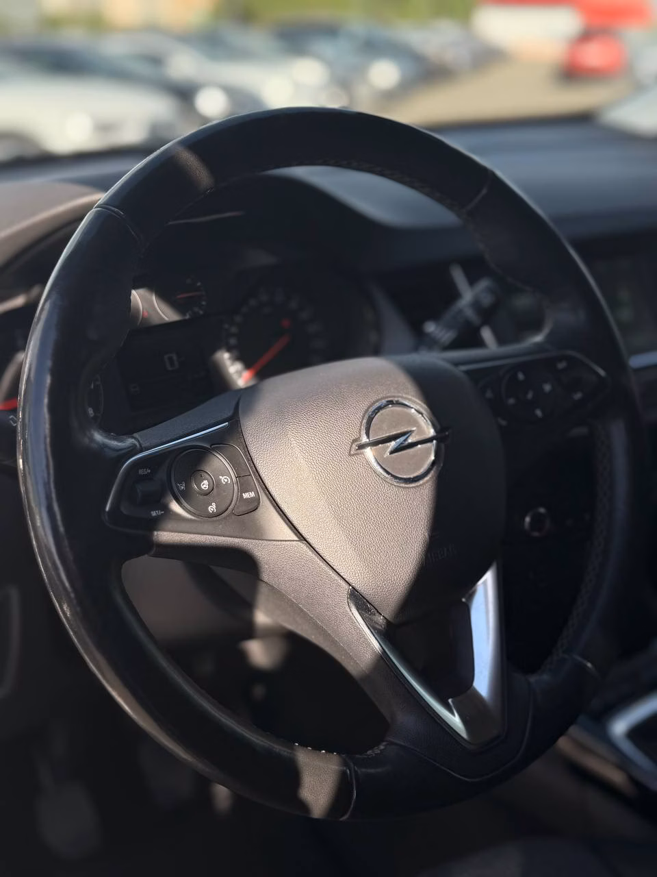 Opel Crossland X фото 23