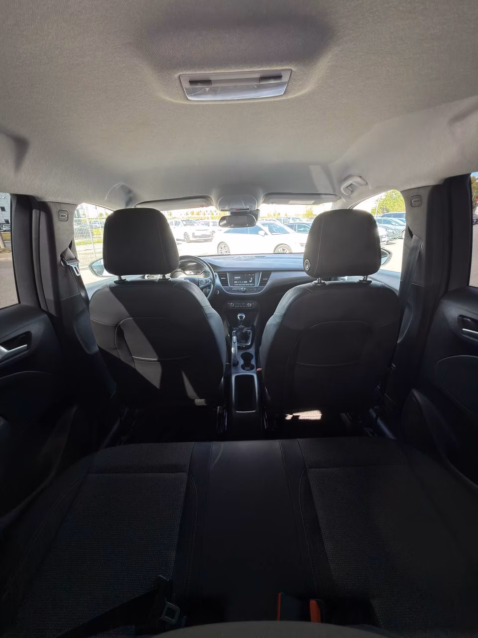 Opel Crossland X фото 17