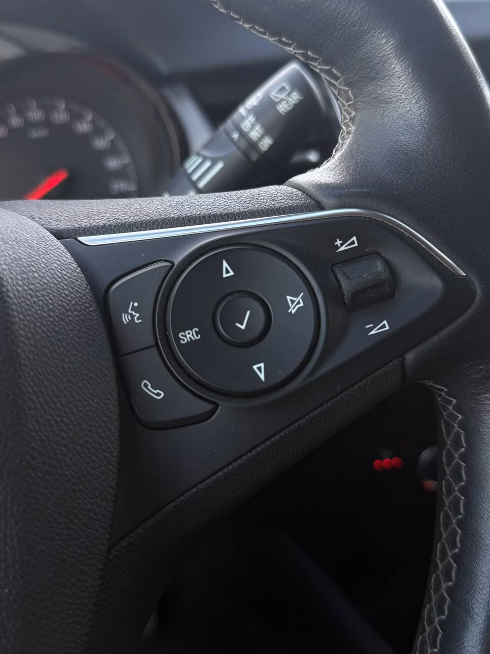 Opel Crossland X фото 27
