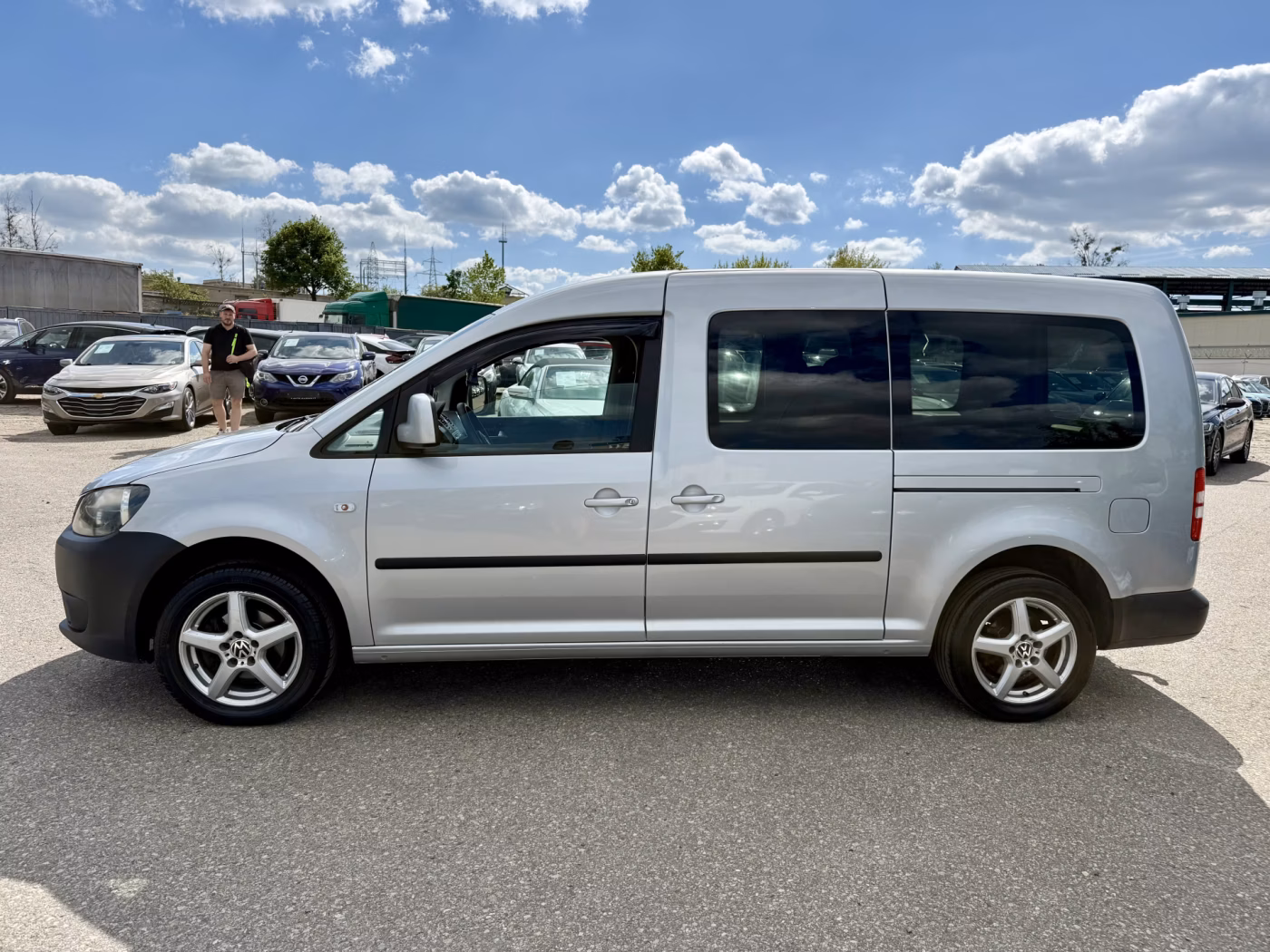 Volkswagen Caddy MAXI фото 9