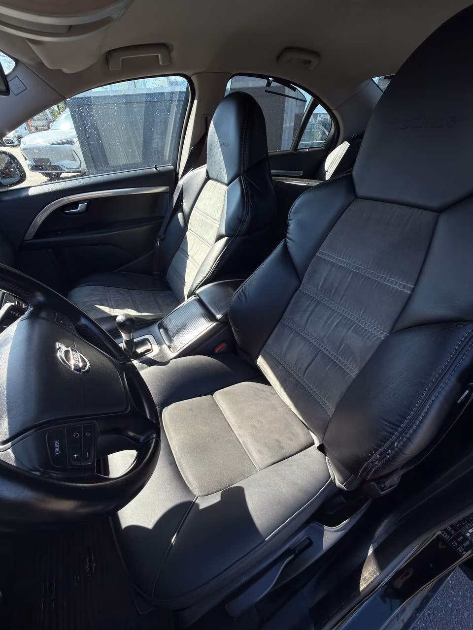 Volvo S80 фото 10