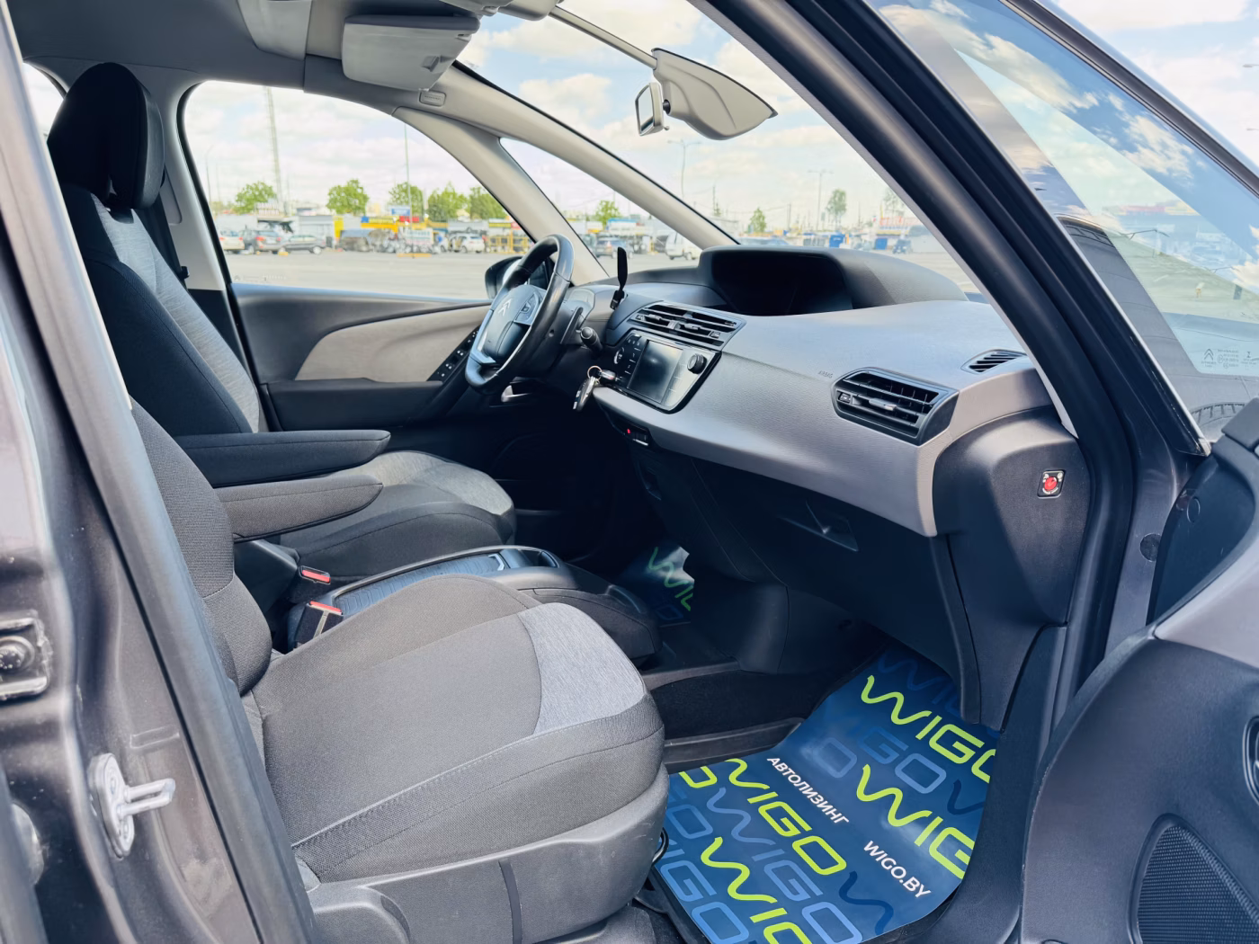 Citroen C4 Grand Spacetourer фото 9