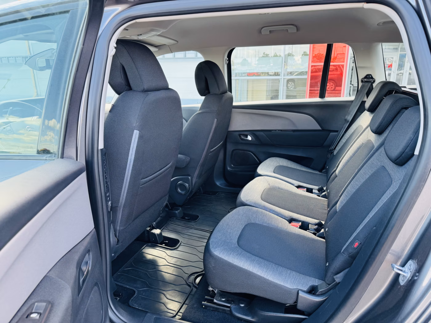 Citroen C4 Grand Spacetourer фото 7