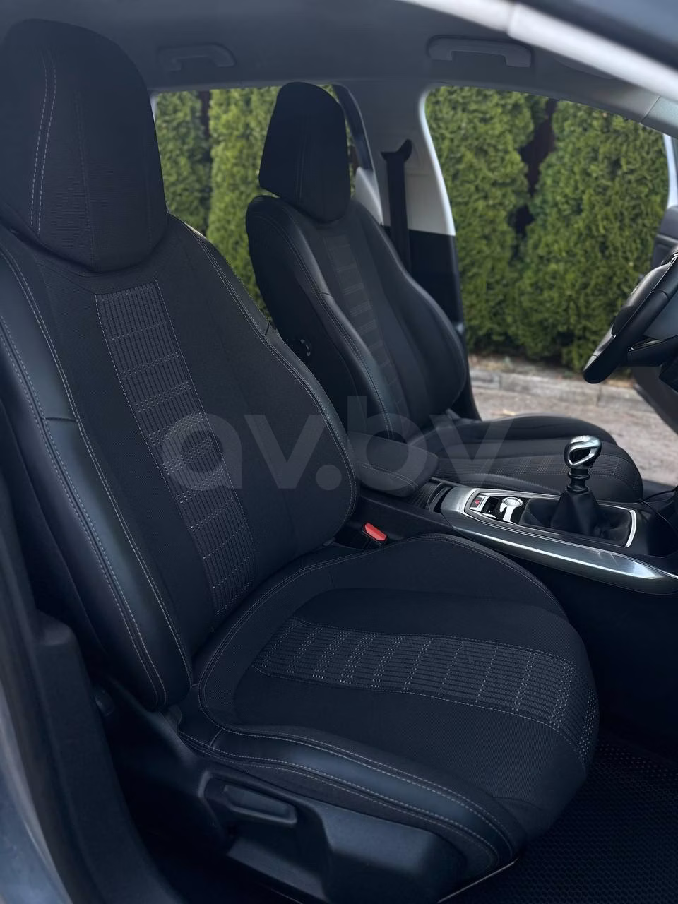 Peugeot 308 фото 6