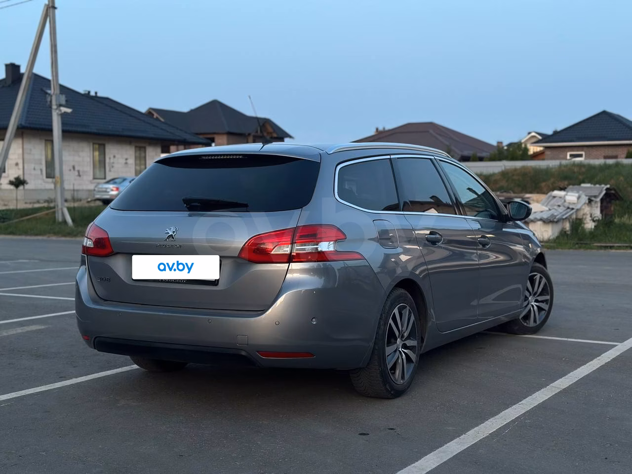 Peugeot 308 фото 11