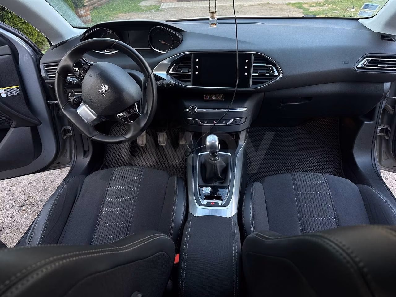 Peugeot 308 фото 19