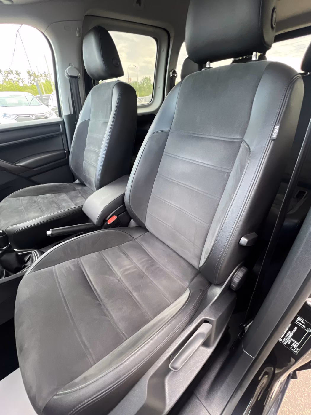 Volkswagen Caddy MAXI фото 10
