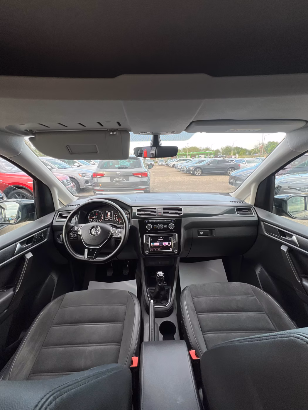 Volkswagen Caddy MAXI фото 13