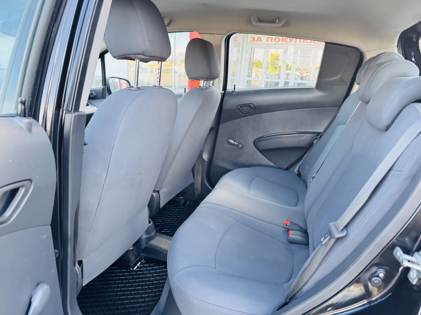 Chevrolet Spark фото 6
