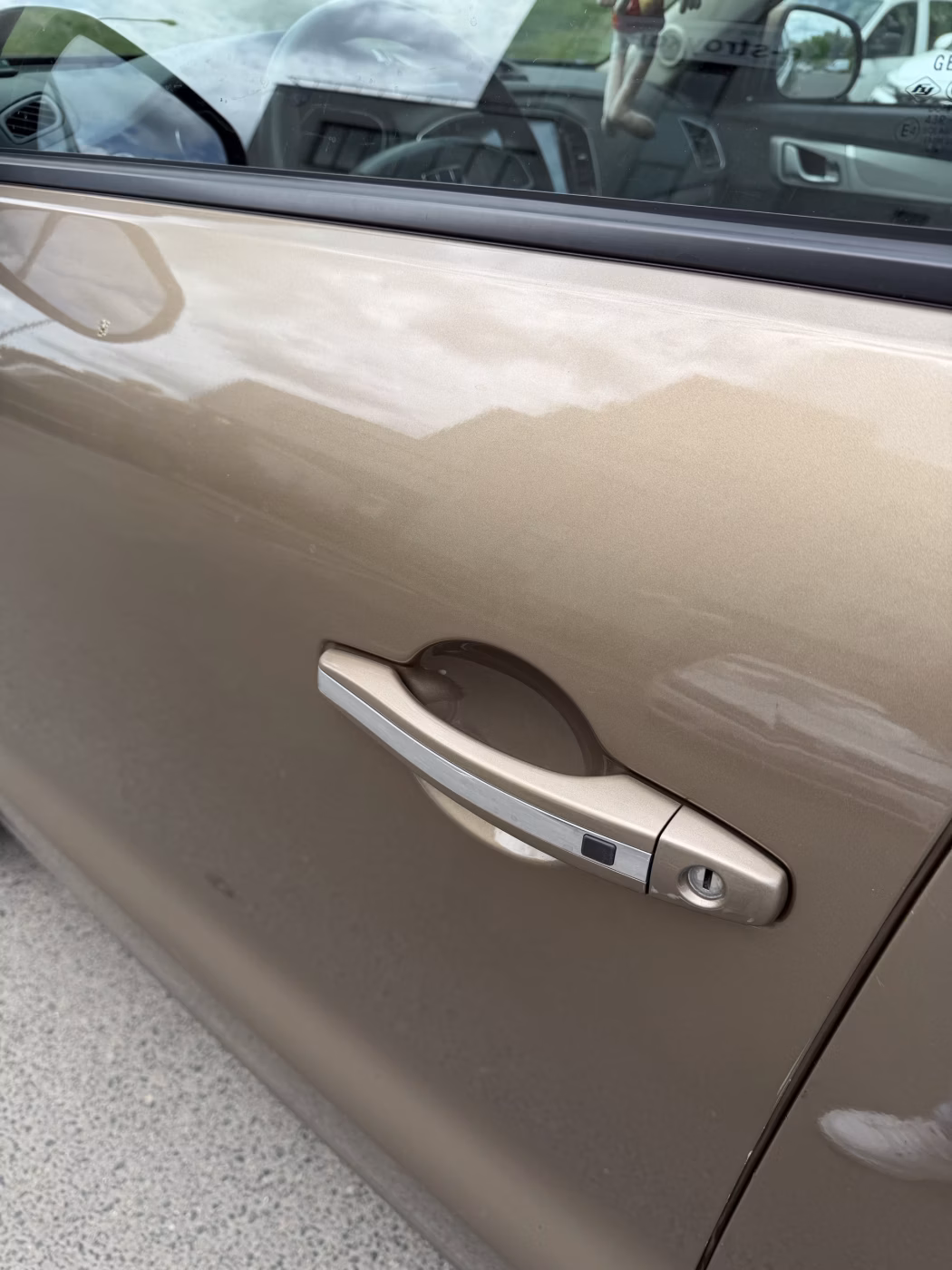 Geely Emgrand X7 фото 11