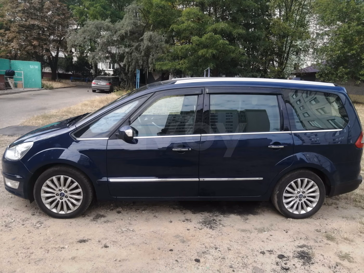 Ford Galaxy фото 4