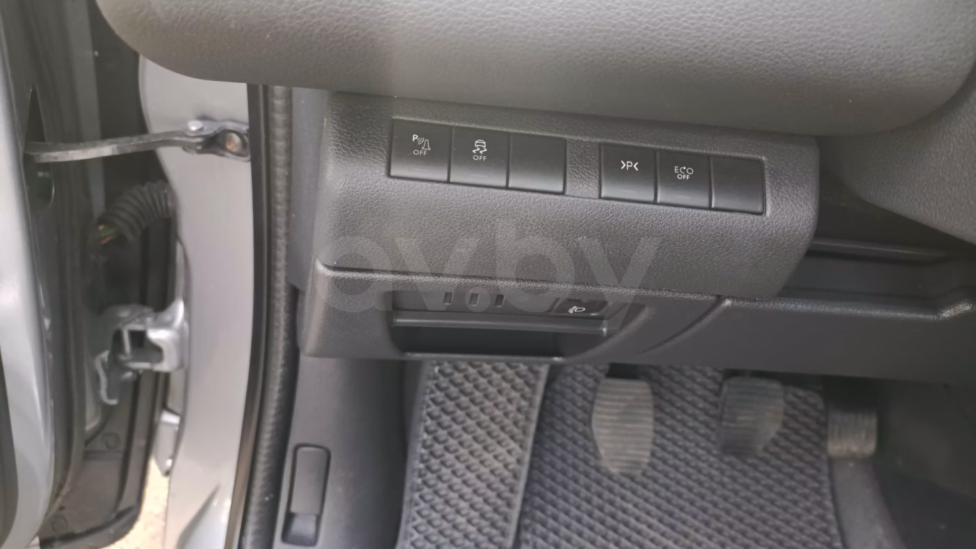 Peugeot 5008 фото 14