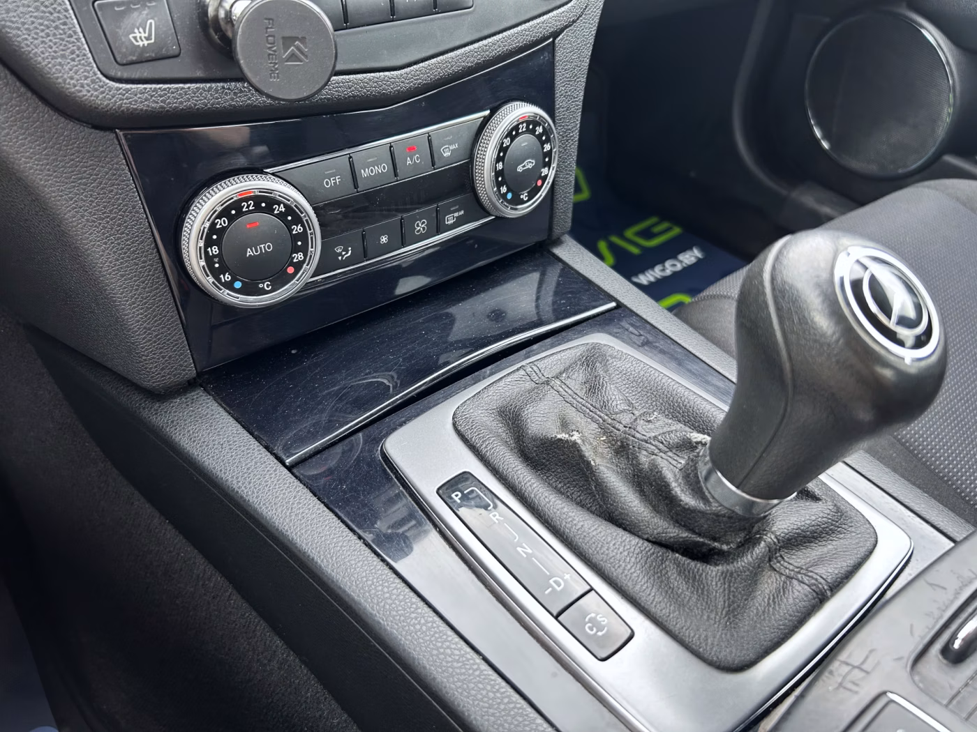 Mercedes-Benz C-Класс фото 18