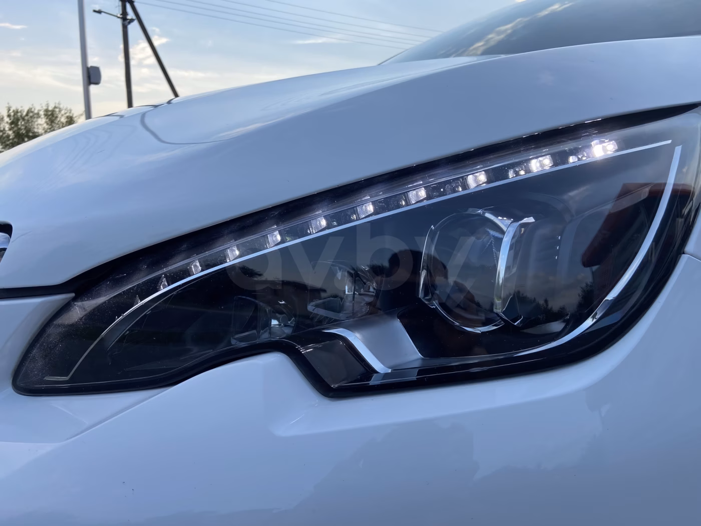 Peugeot 308 фото 8