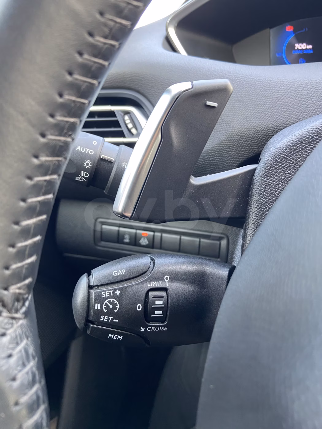 Peugeot 308 фото 14