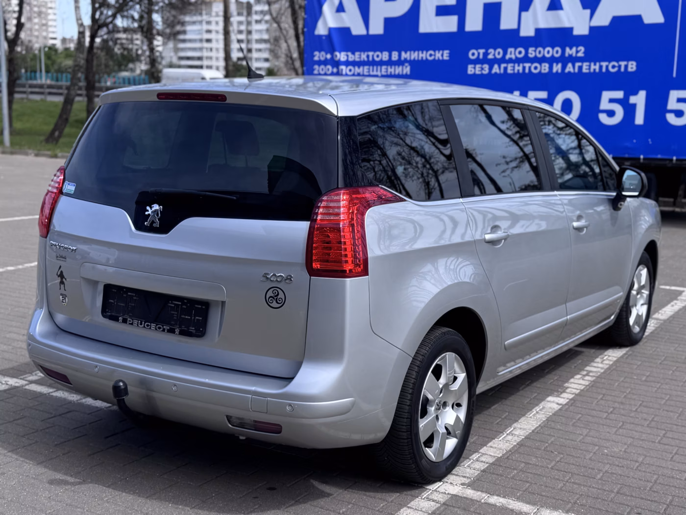 Peugeot 5008 фото 6