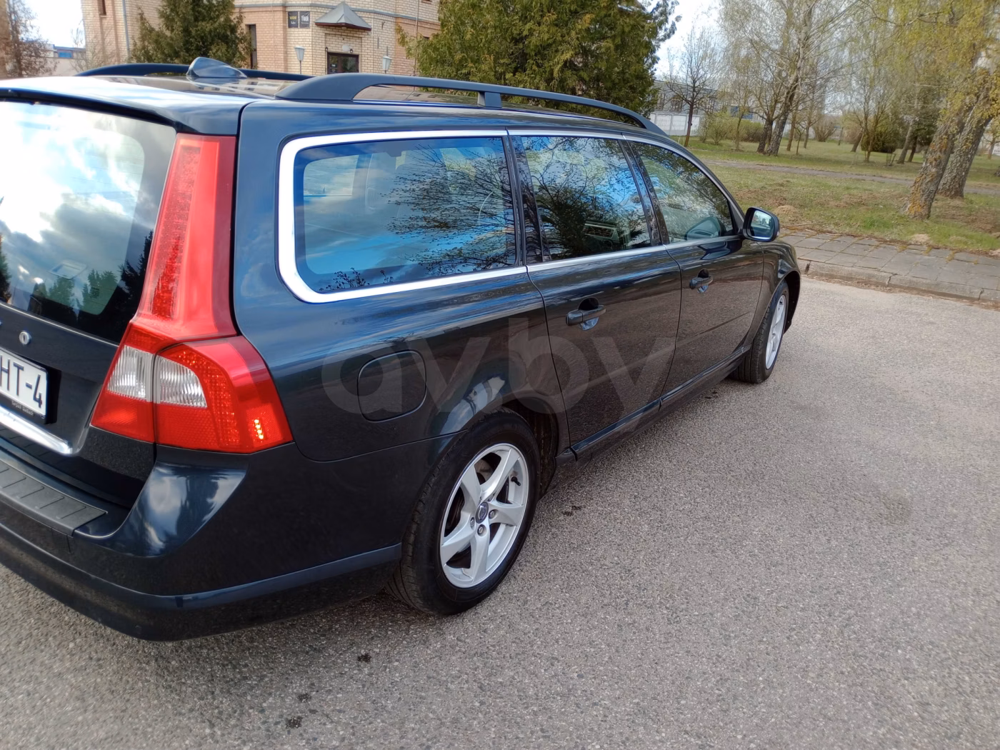 Volvo V70 фото 2