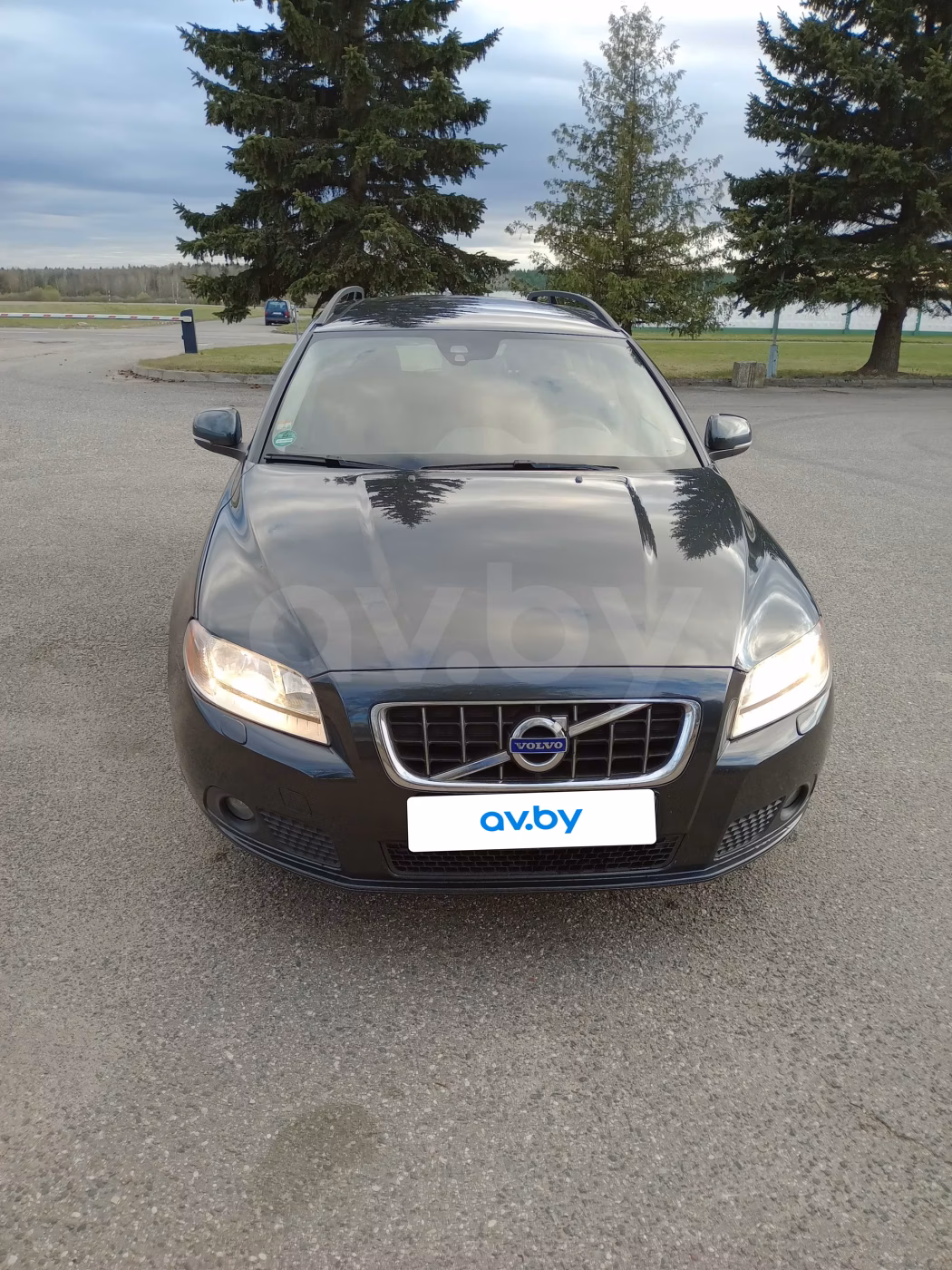 Volvo V70 фото 6