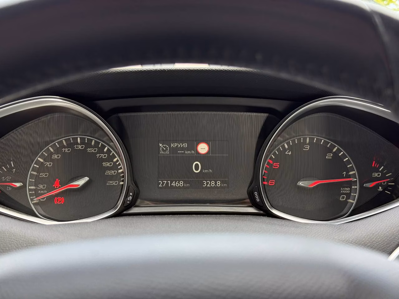Peugeot 308 фото 25