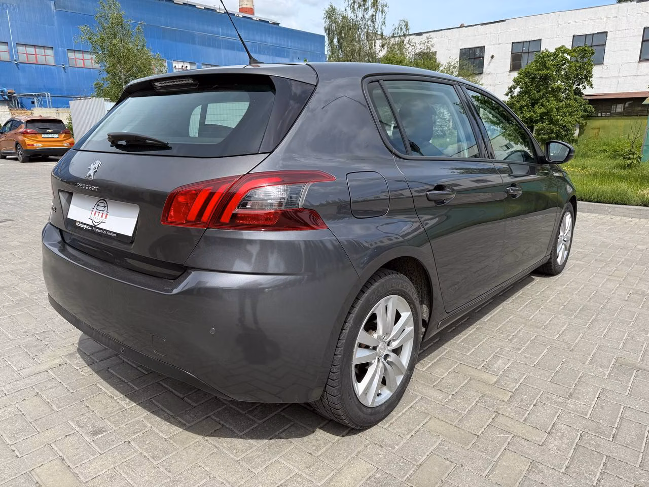 Peugeot 308 фото 8