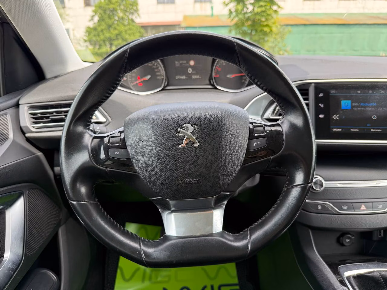 Peugeot 308 фото 24