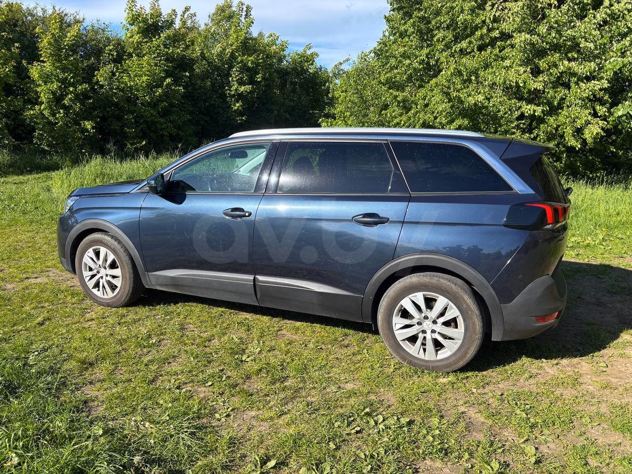 Peugeot 5008 фото 6