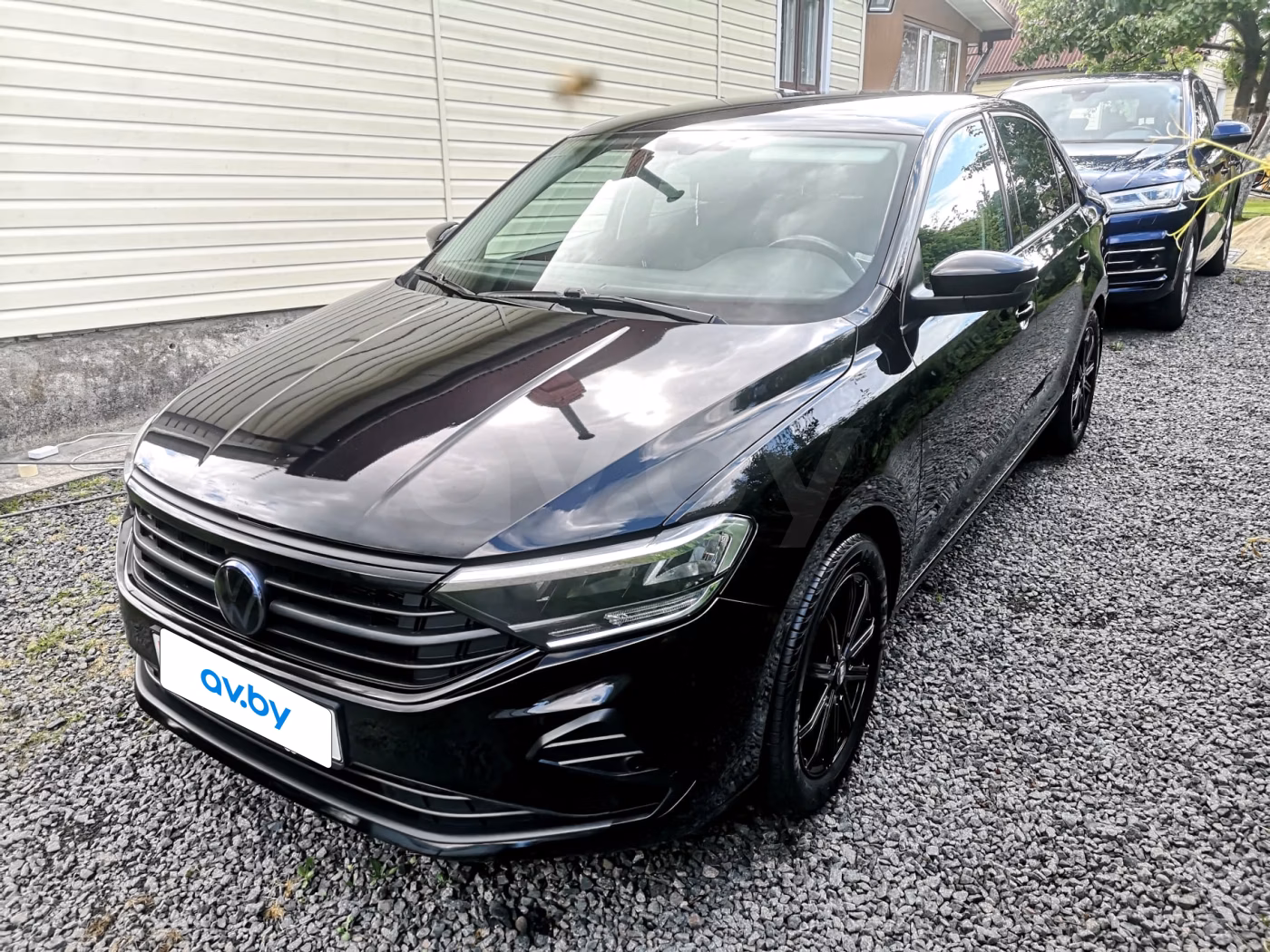 Volkswagen Polo Sedan фото 3