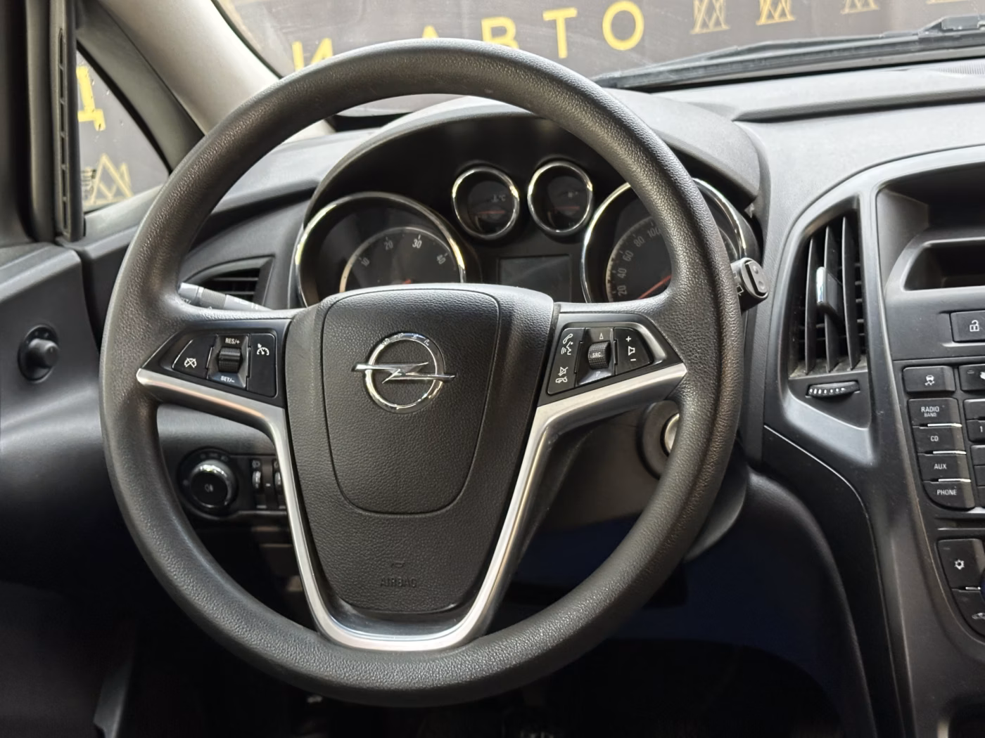 Opel Astra фото 12