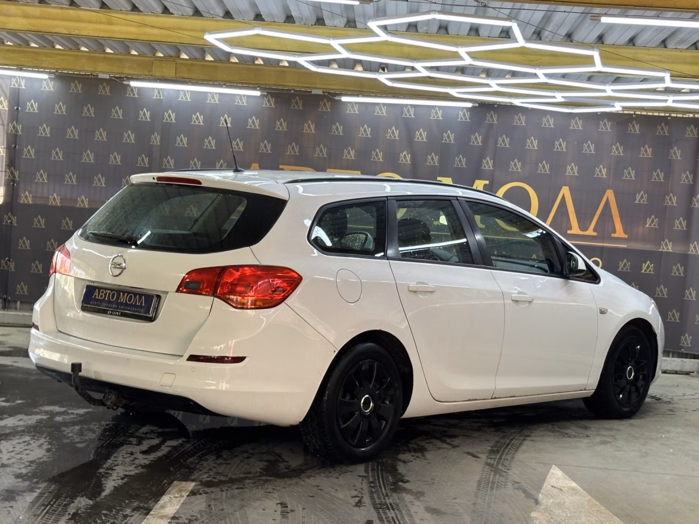 Opel Astra фото 9