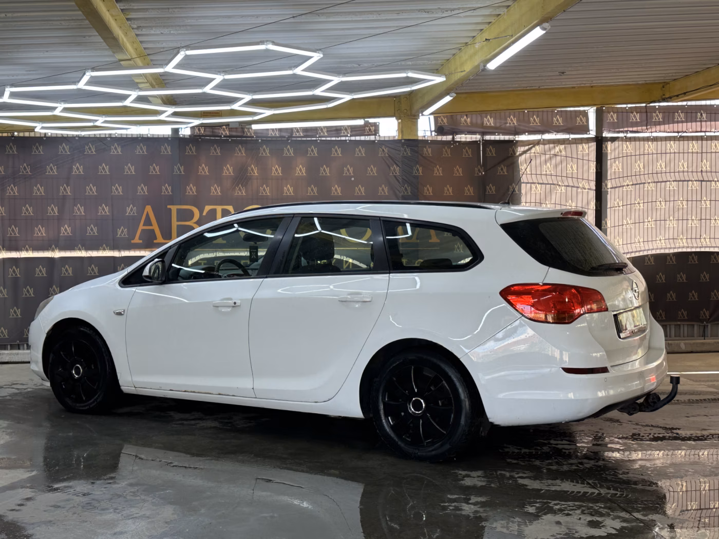 Opel Astra фото 7
