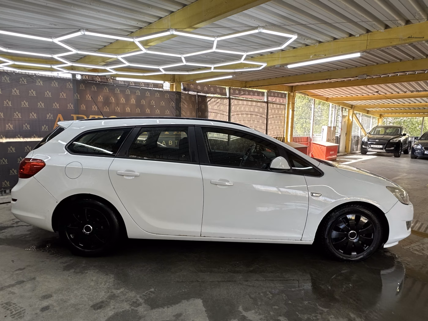 Opel Astra фото 6