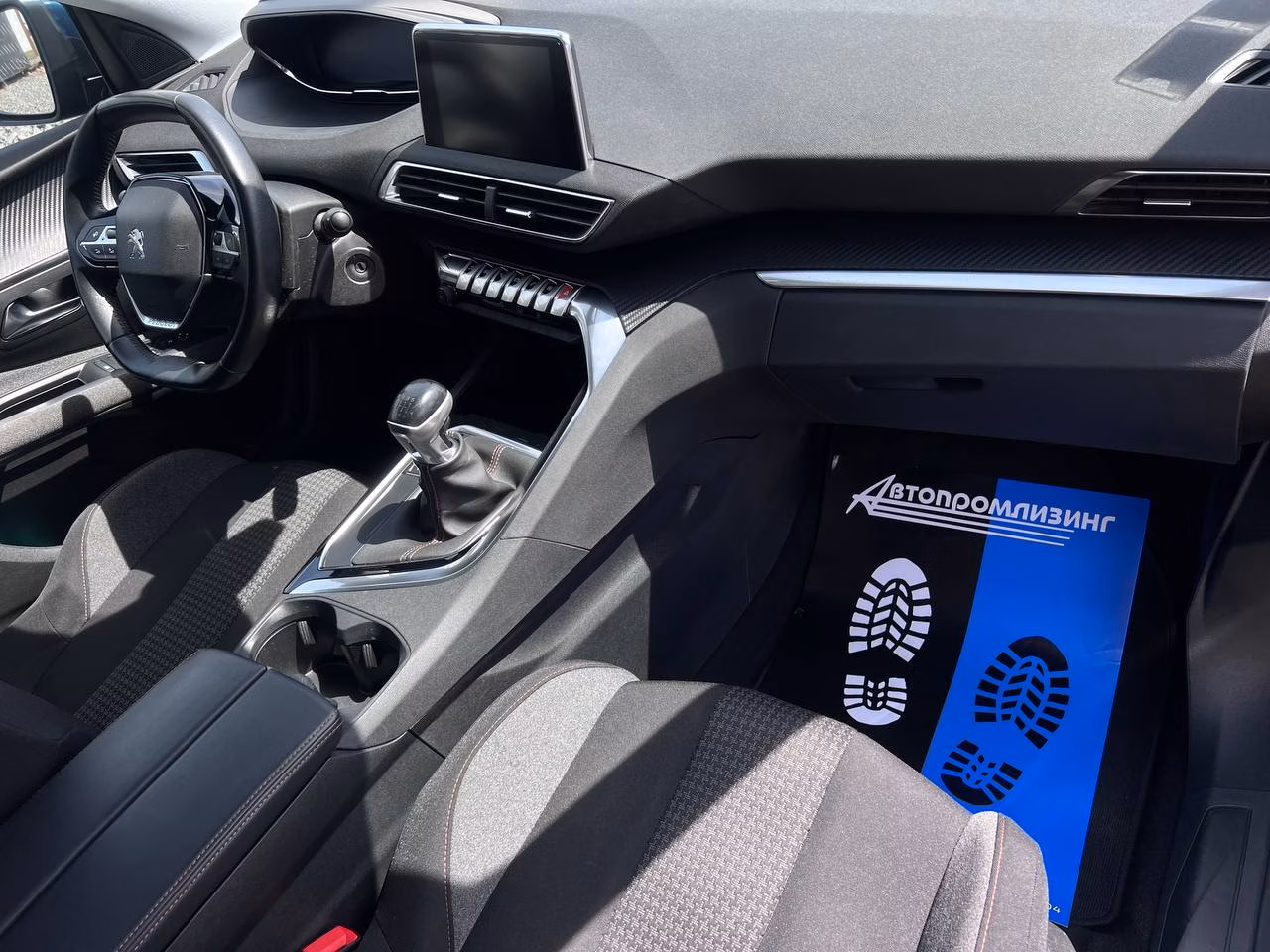 Peugeot 5008 фото 19