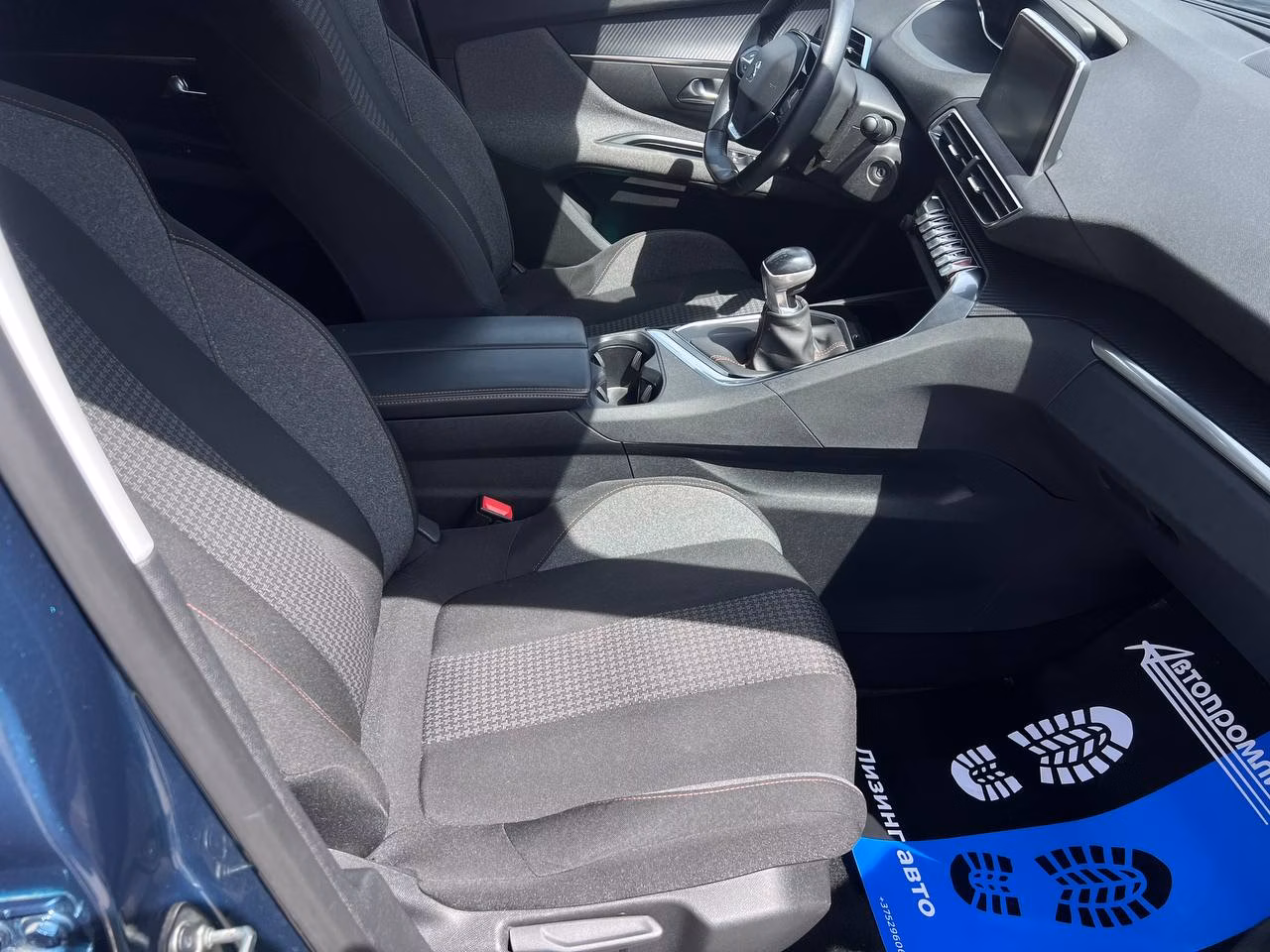 Peugeot 5008 фото 18