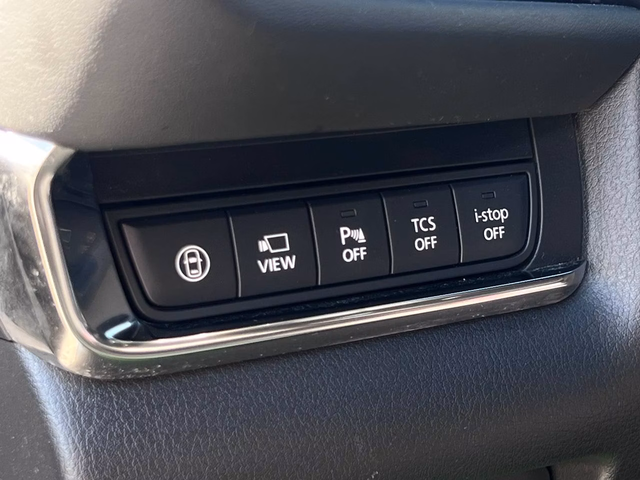 Mazda CX-30 фото 10